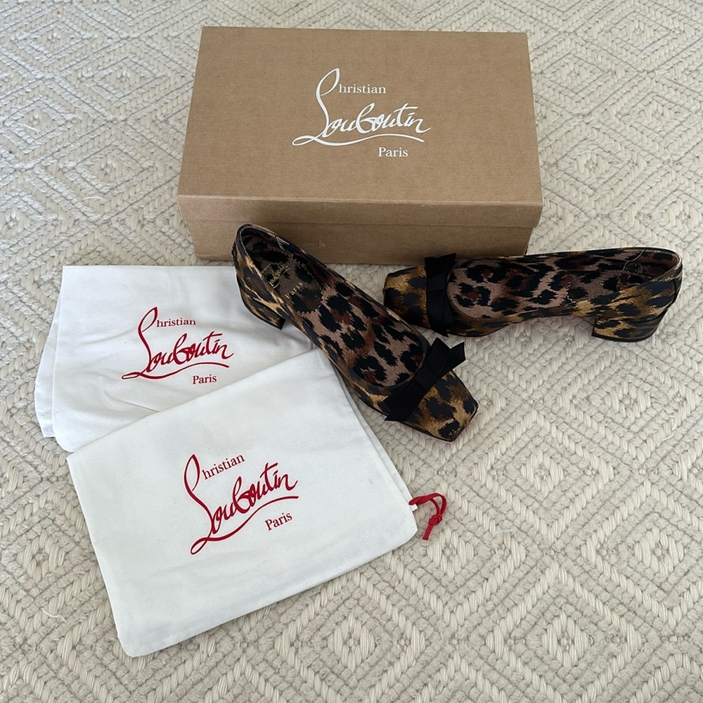 Never worn, women Christian Louboutin Mamaflirt leopard block heels, size 38.5